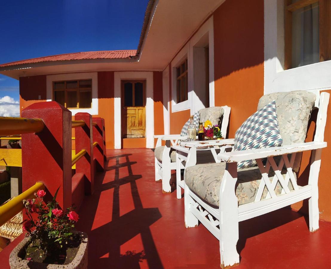 Amantani Pachatata Lodge Ocosuyo Екстериор снимка